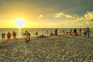 382 Henley Dr, Naples, FL 34104 - Photo 26