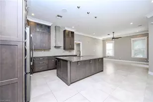 382 Henley Dr, Naples, FL 34104 - Photo 12