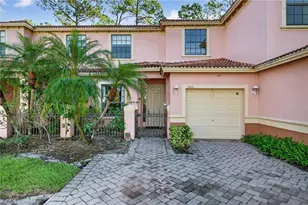 7666 Bristol Cir, Naples, FL 34120 - Photo 20
