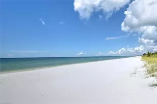 498 Broad Ave S, Naples, FL 34102 - Photo 28