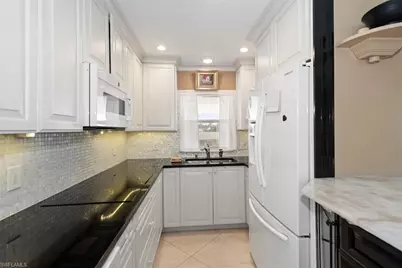 498 Broad Ave S #H498, Naples, FL 34102 - Photo 12