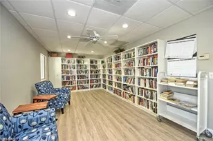 498 Broad Ave S, Naples, FL 34102 - Photo 32