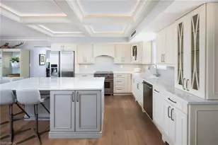 1200 Gulf Shore Blvd N, Naples, FL 34102 - Photo 6