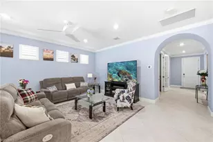 6844 Winding Cypress Dr, Naples, FL 34114 - Photo 4