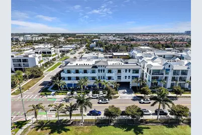 101 8th St S #201, Naples, FL 34102 - Photo 32