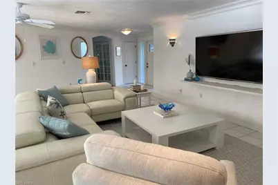 660 Regatta Rd, Naples, FL 34102 - Photo 14