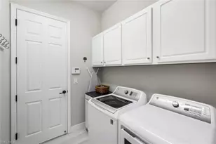 12639 Kinross Ln, Naples, FL 34120 - Photo 28