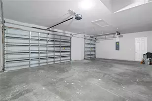 2314 NW 33rd Pl, Cape Coral, FL 33993 - Photo 8