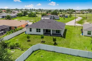 1013 NE 39th Terrace, Cape Coral, FL 33909 - Photo 38