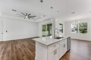 1013 NE 39th Terrace, Cape Coral, FL 33909 - Photo 14