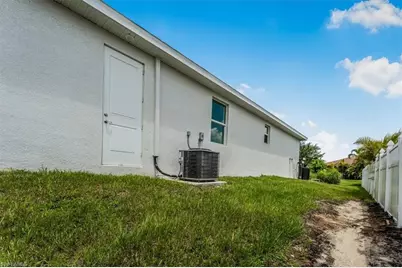 1013 NE 39th Ter, Cape Coral, FL 33909 - Photo 26