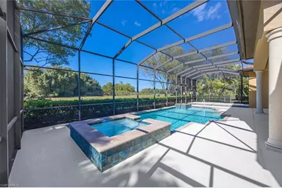 9030 Shenendoah Cir, Naples, FL 34113 - Photo 4