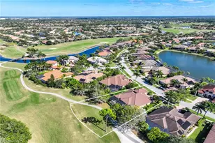 9030 Shenendoah Cir, Naples, FL 34113 - Photo 36