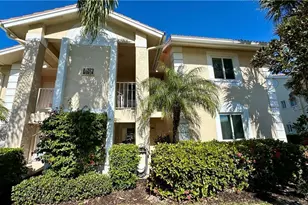 7824 Emerald Cir, Naples, FL 34109 - Photo 2
