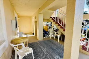 7824 Emerald Cir, Naples, FL 34109 - Photo 38