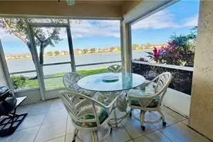 7824 Emerald Cir, Naples, FL 34109 - Photo 32