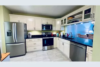 7824 Emerald Cir #F104, Naples, FL 34109 - Photo 14