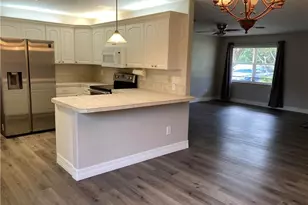 203 Esther St, Naples, FL 34104 - Photo 10