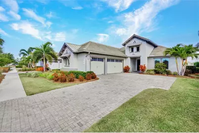 6161 Megans Bay Dr, Naples, FL 34113 - Photo 2