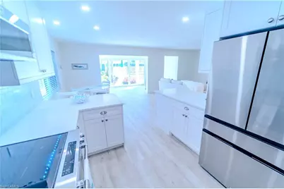 354 Harbour Dr #354, Naples, FL 34103 - Photo 8