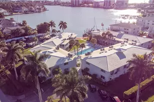 354 Harbour Dr, Naples, FL 34103 - Photo 2