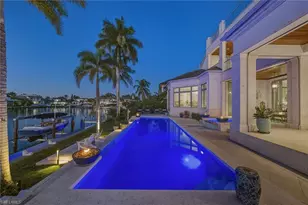 3125 Leeward Ln, Naples, FL 34103 - Photo 14