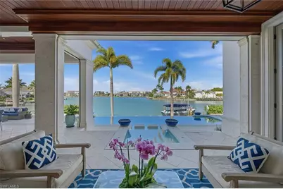 3125 Leeward Ln, Naples, FL 34103 - Photo 12