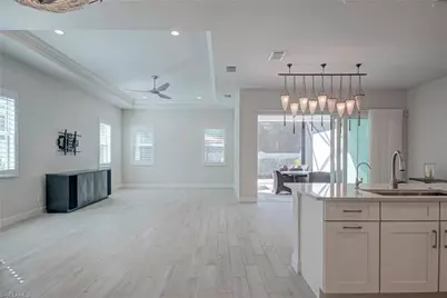 9087 Saint Lucia Dr, Naples, FL 34114 - Photo 12