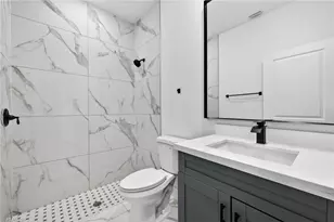 801 Pinecastle Dr, Lehigh Acres, FL 33974 - Photo 20