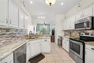 11270 Jacana Ct, Fort Myers, FL 33908 - Photo 10