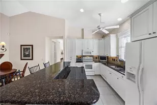 691 92nd Ave N, Naples, FL 34108 - Photo 4