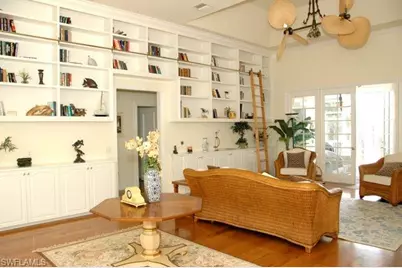 590 E Lake Dr, Naples, FL 34102 - Photo 8