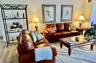 8225 Danbury Blvd E, Naples, FL 34120 - Photo 4