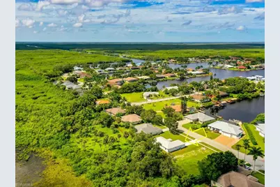 200 Cays Dr, Naples, FL 34114 - Photo 30