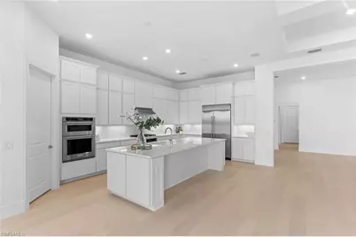 19084 Gentry Pl, Estero, FL 33928 - Photo 8