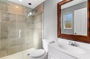 1204 Ridge St, Naples, FL 34103 - Photo 14