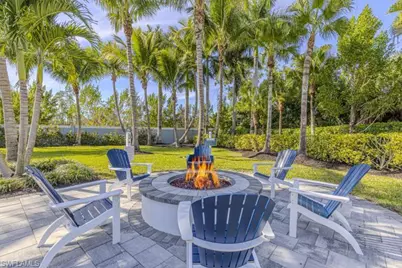 2199 Marquesa Cir, Naples, FL 34112 - Photo 22