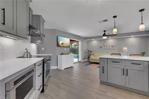 2328 Clipper Way, Naples, FL 34104 - Photo 20