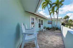 2328 Clipper Way, Naples, FL 34104 - Photo 36