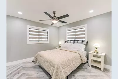 5302 Cortez Ct, Cape Coral, FL 33904 - Photo 12