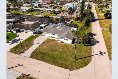 5302 Cortez Ct, Cape Coral, FL 33904 - Photo 6