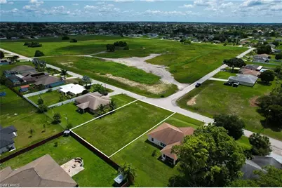 1030 NE 3rd Ave, Cape Coral, FL 33909 - Photo 2