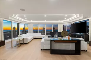 4021 Gulf Shore Blvd N, Naples, FL 34103 - Photo 8