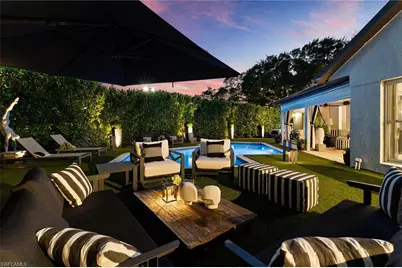 2570 Crayton Rd, Naples, FL 34103 - Photo 32