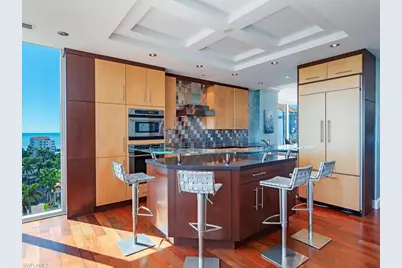 60 Seagate Dr #1001, Naples, FL 34103 - Photo 10