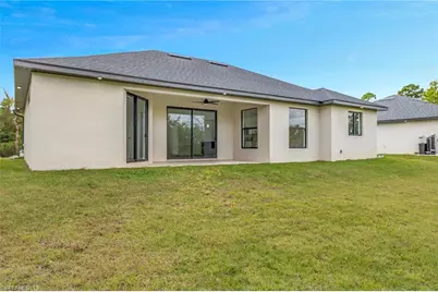 717 Theodore Vail St E, Lehigh Acres, FL 33974 - Photo 18