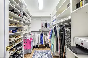 5801 Glencove Dr, Naples, FL 34108 - Photo 10