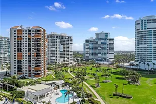 4251 Gulf Shore Blvd N, Naples, FL 34103 - Photo 30