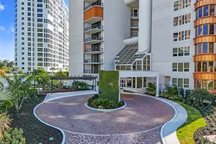 4251 Gulf Shore Blvd N, Naples, FL 34103 - Photo 22