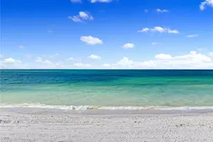 4251 Gulf Shore Blvd N, Naples, FL 34103 - Photo 32